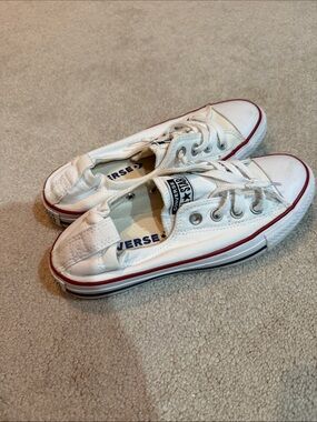 Converse women’s White Canvas Low-Top Sneakers with Red Trim